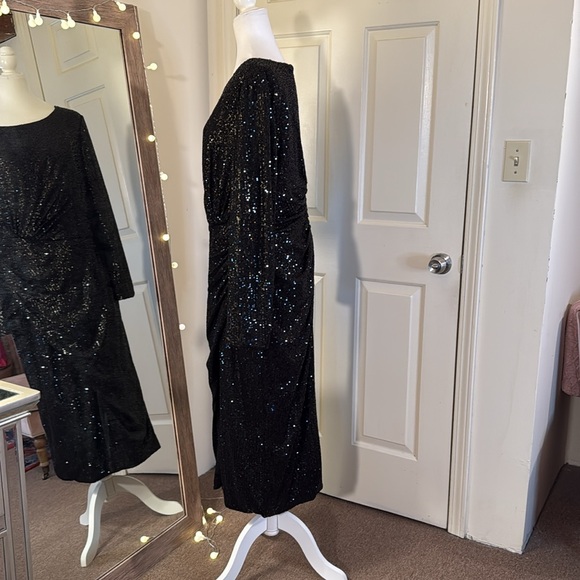 MAC DUGGALBlack Long Sleeve Sequin Gathered Waist Dress